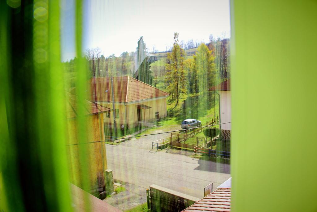 Vila Dravce Екстер'єр фото
