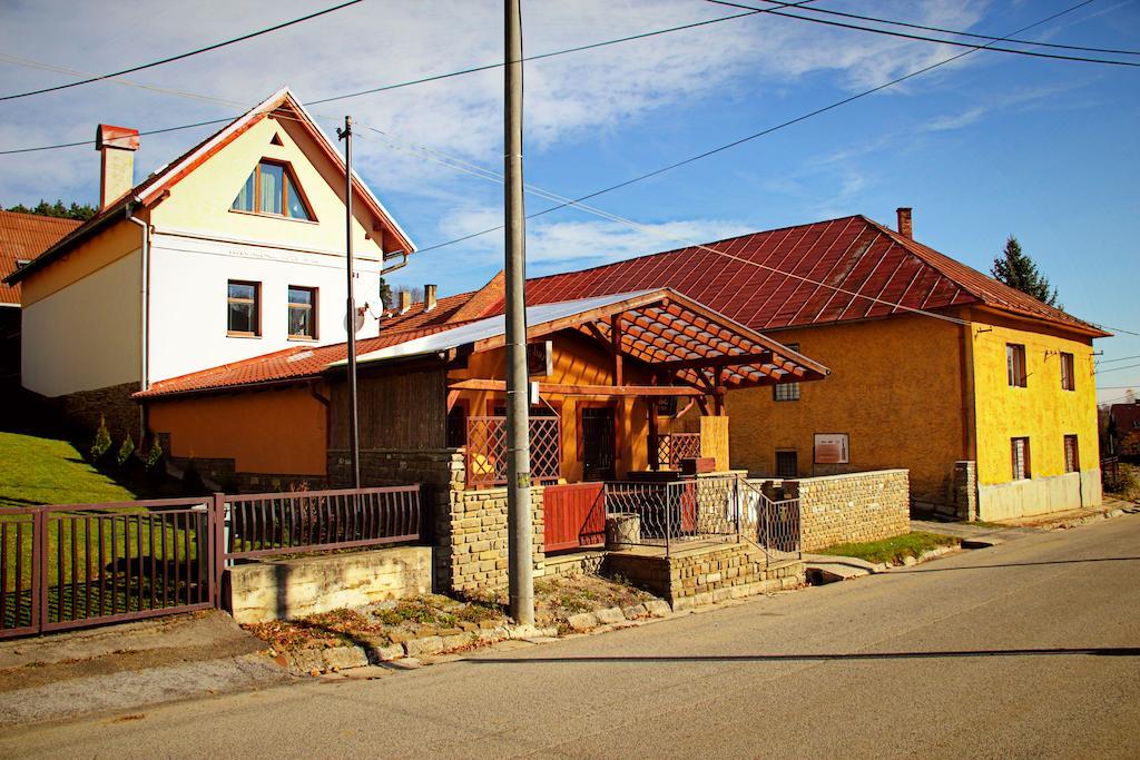 Vila Dravce Екстер'єр фото