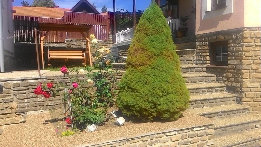 Vila Dravce Екстер'єр фото